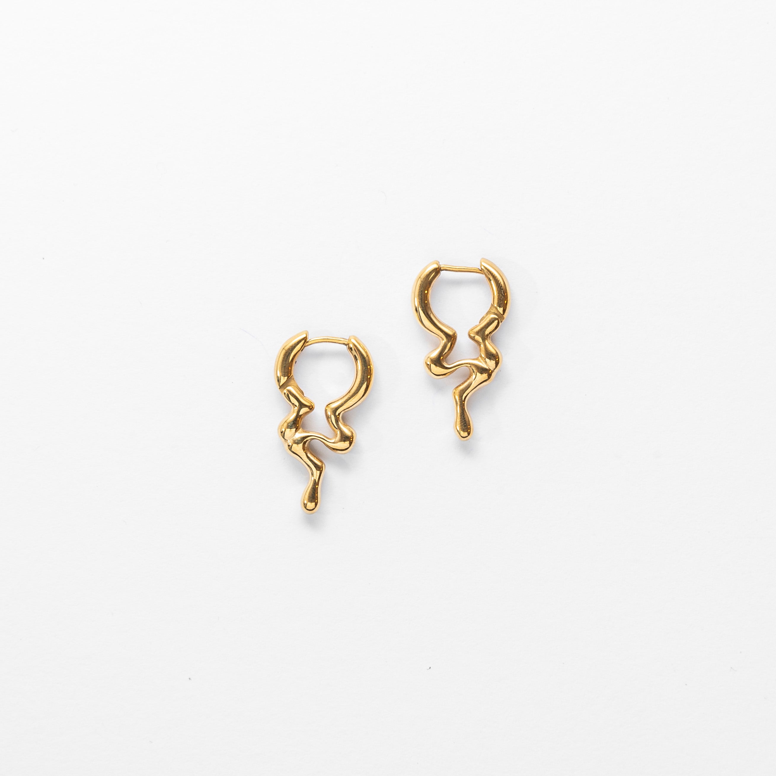 Melting Hoop Earrings – 18k Gold PVD Plated Stainless Steel – Close-Up of Fluid Sculptural Hoop Design – Modern Minimalist Earrings – Mila Giraldo Jewellery Australia